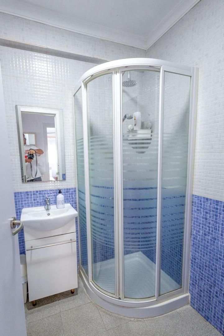 Cama Matrimonio Piso Compartido Homestay