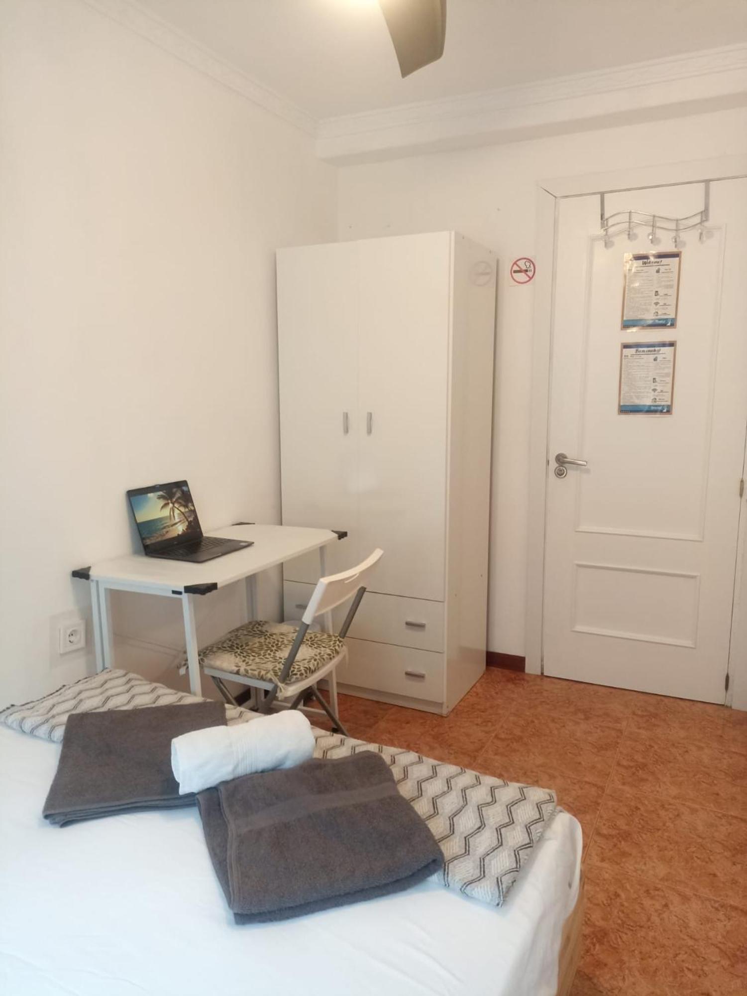 Cama Matrimonio Piso Compartido